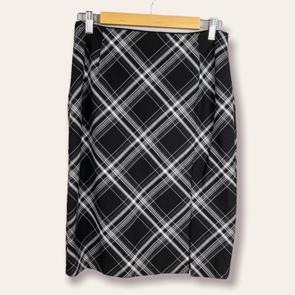 White House Black Market Black Plaid Pencil Skirt - Size 4